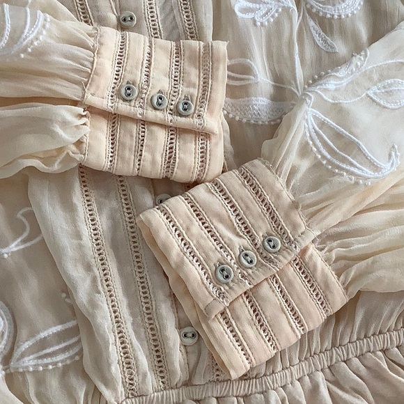 Anthropologie v neck embroidered shear sleeves elastic waist blouse size XS EUC - Picture 8 of 15